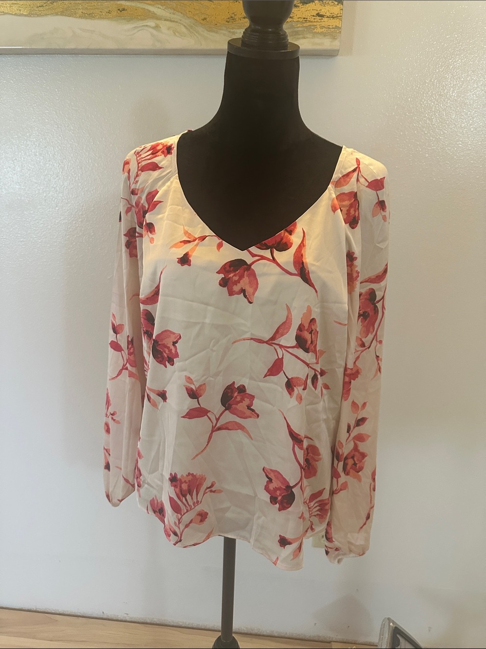 White House Black Market White V-Neck Floral Blouse with Pink Print